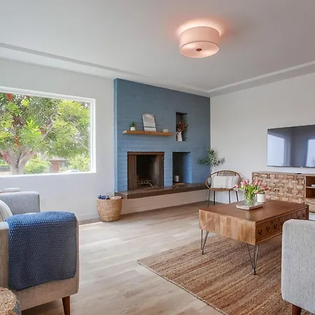 Birdrock Beach Cottage